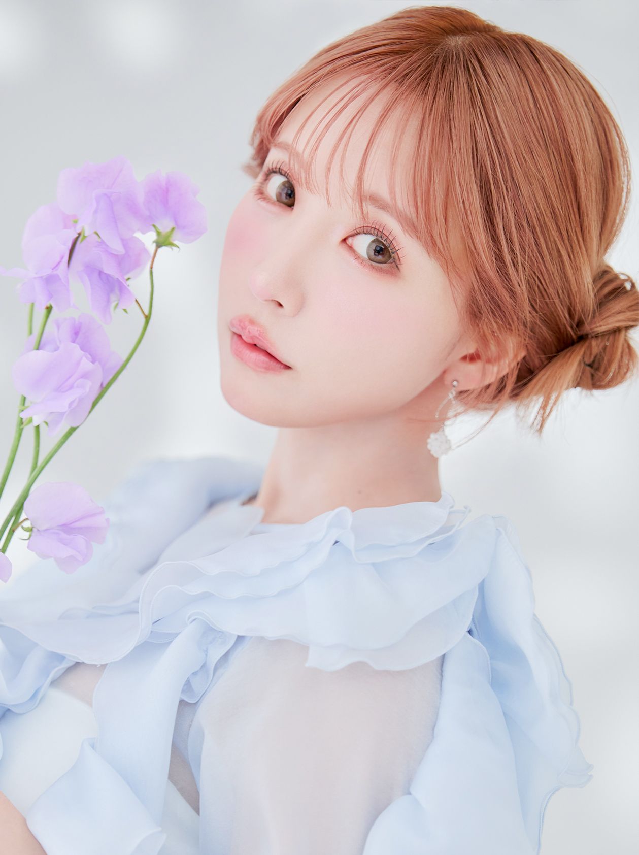 Aスレッドを受けた女性