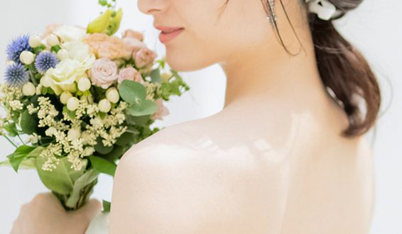 結婚式を控えているけど肩のラインが気になる…