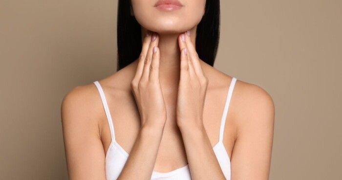 脂肪吸引の後に出るダウンタイムの症状(むくみ、腫れ、内出血など)について説明いたします。